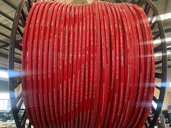 The details of red rubber air hose roll are displayed.